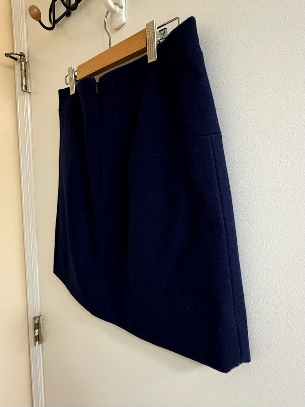 J.Crew Navy Blue Wool Blend Tailored Mini Skirt - Size 2 - Picture 5 of 10